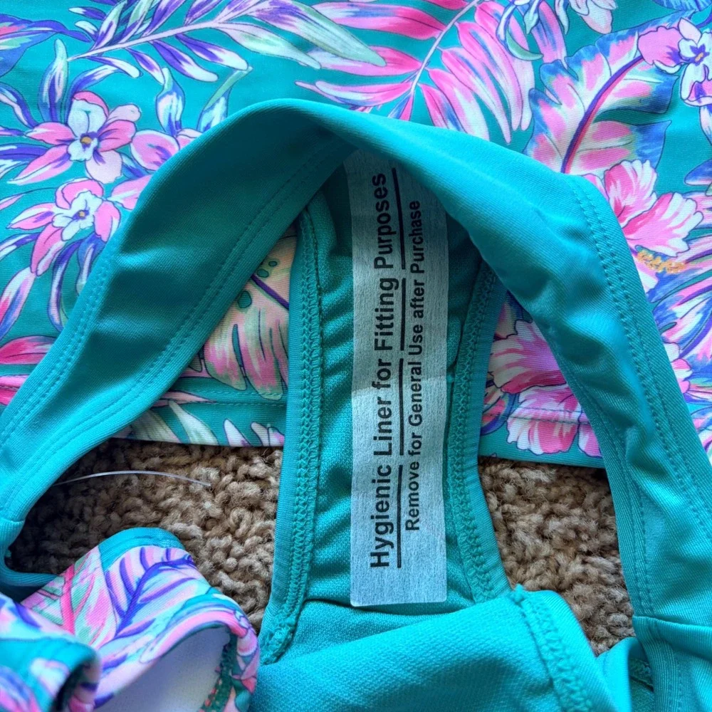 Art Class Tropical Hawaiian Palm Floral Rash Guard Bikini Bathing Suit 4/5 NWT